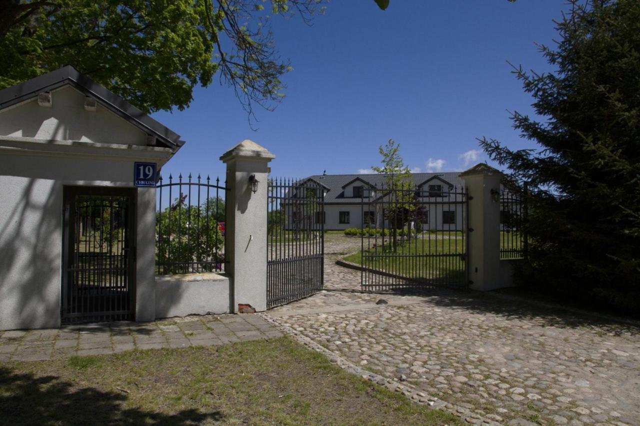 Kantonia Bobolice  Kültér fotó
